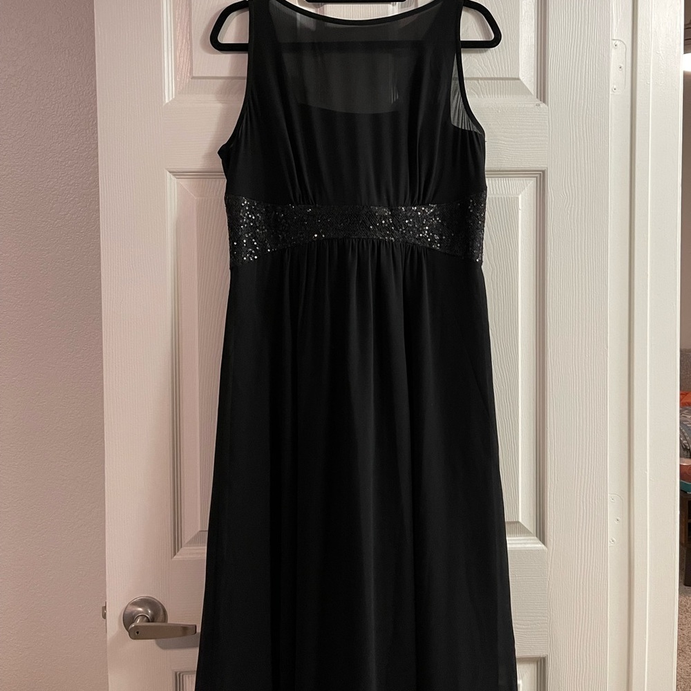 Chaps Size 14 Womans Black Floor Length Dress